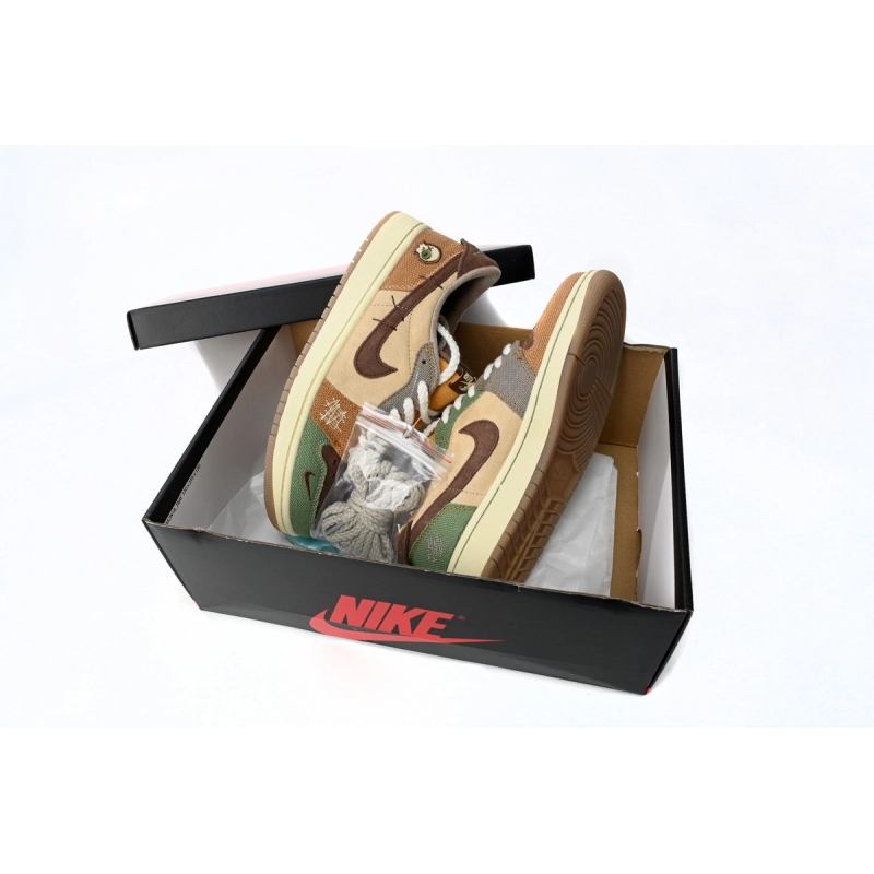 Air Jordan 1 Retro Low OG Zion Williamson Voodoo DZ7292-200