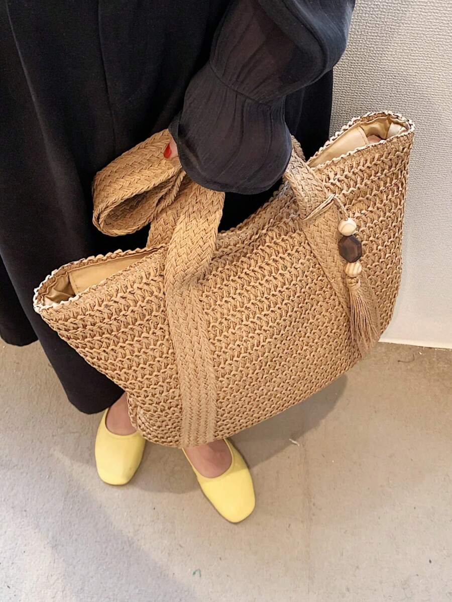 New Arrival Fashionable Woven Beach Tote Bag With Elegant Design For Travel Or Daily Use/Bohemian Style Shoulder/Hand Bag With Tassel Pendant,Large Capacity For Women,Girls,And Teenagers,Summer Essent