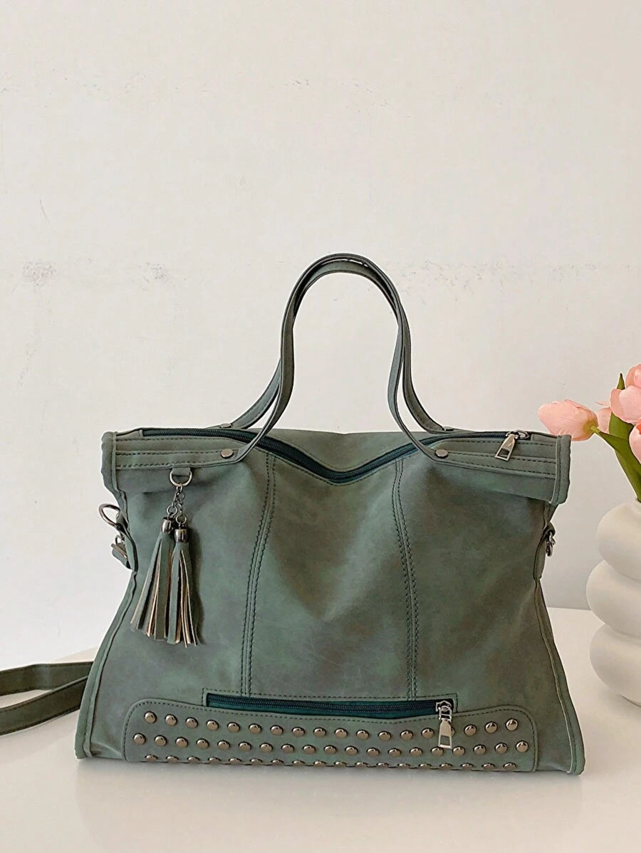 Vintage And Fashionable Large Capacity Commuter Tote Bag With Rivets And Tassels