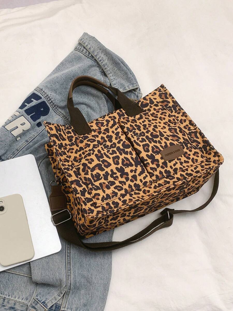 Fashionable Vintage Flower Printed Tote Bag With Random Patterns, Suitable For Commuting, Work, Travel, Etc.