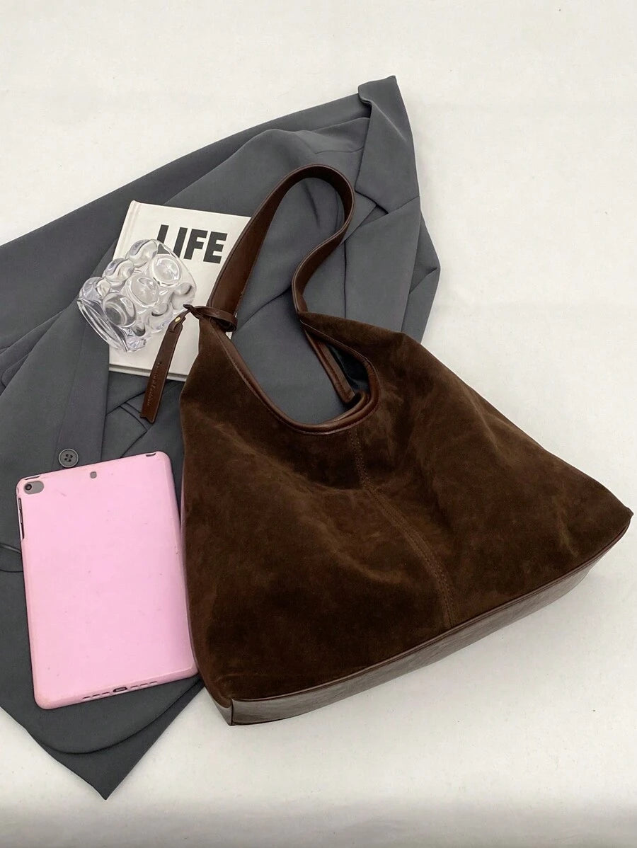 Autumn Vintage Velvet Large Capacity Casual Shoulder Tote Bag With Letter Embossed Leather Patch Decoration, Casual Handheld Colorblock Solid Color Large Bag, Matte Finish Women's Bag, Elegant Versati
