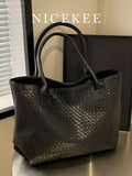 New Large Capacity Woven Pattern Handbag, Fashionable Shoulder Tote Bag, Unique Design, Solid Color Shoulder Bag, Suitable For Daily Outings, Shopping, Work And Commuting, Eye-Catching Ladies Work Bag