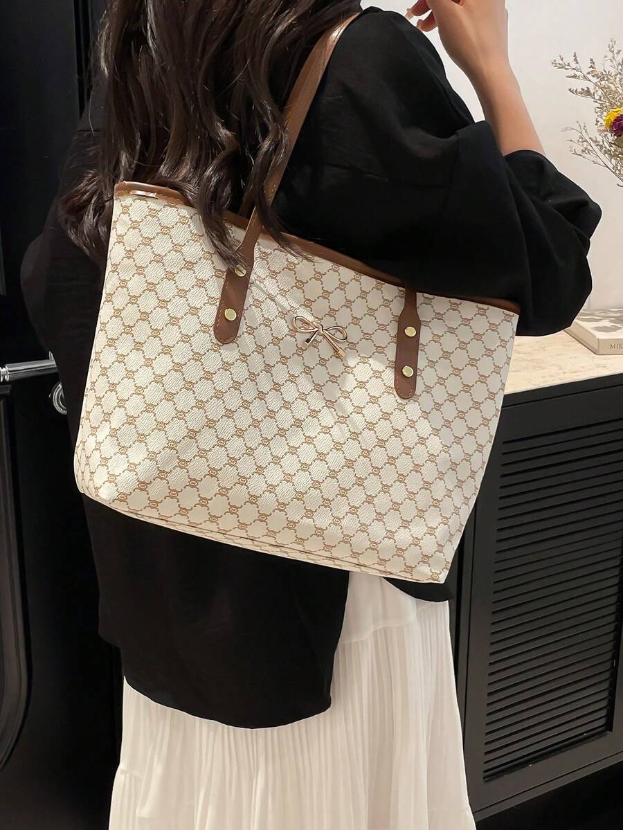 1pc White Metal Decor Retro Floral Letter Print PU Tote Bag, Large Capacity Women Shoulder Bag, Cream Bag