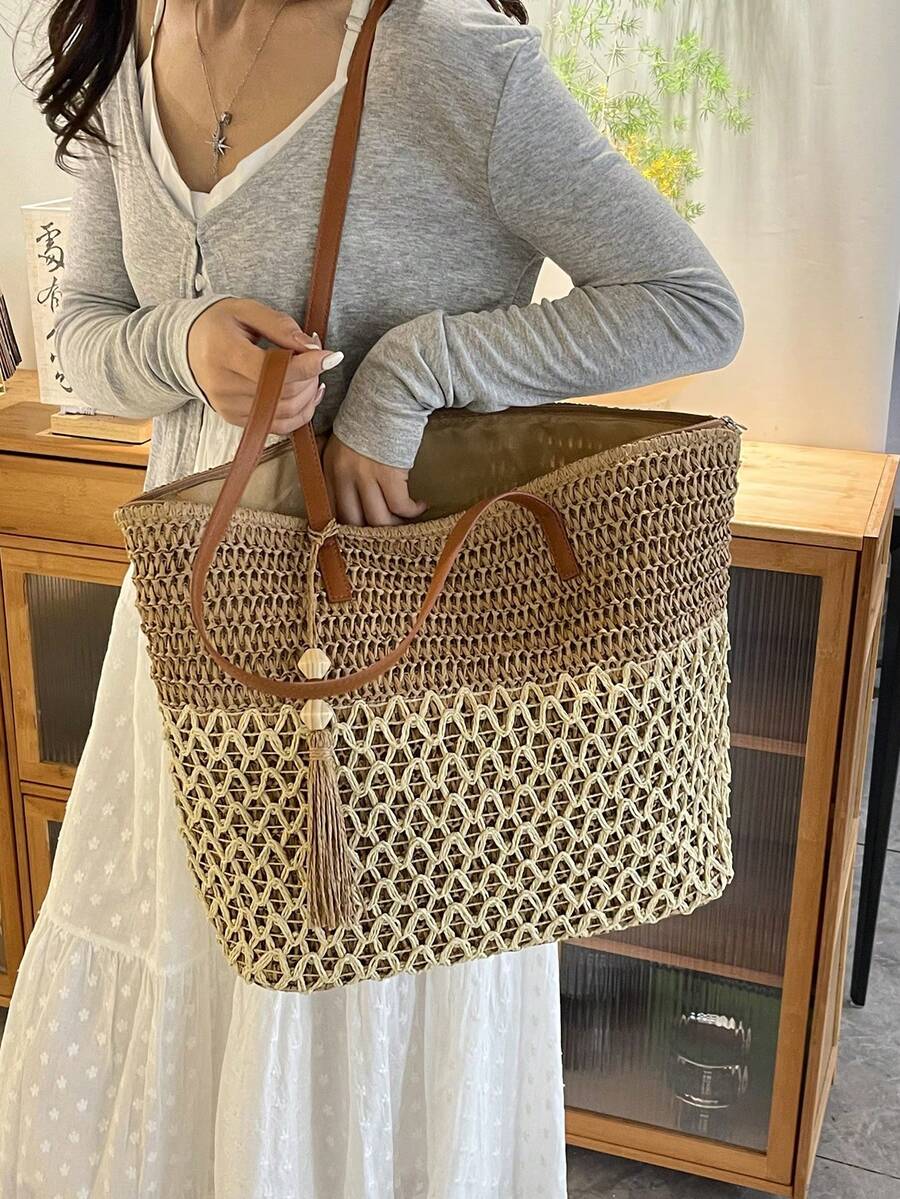 1pc Fashionable Casual Vacation Style Straw Tote Bag, Large Capacity Contrast Color Women's Shoulder Handbag, Hollow Woven Design With Tassel Decor, Lightweight Foldable With Dual Handles, Women's Wov
