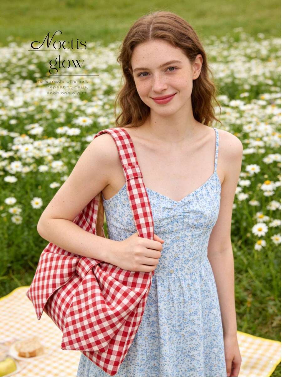 Butterfly-Knot Large-Capacity Checkered Tote Bag For Women Fashion Simple Versatile Shoulder Bag Checkered Canvas Underarm Bag For Travel Commuting