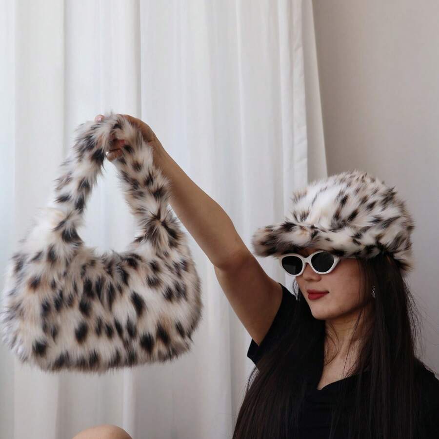Women's Fluffy Faux Fur Mini Tote Bag, Furry Leopard Print Shoulder Bag Handbag For Women,Clutch Mini Plush Purse Cow Print Cute Tote Handbag
