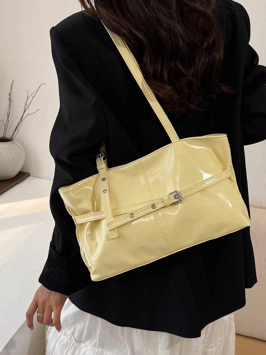 1pc Vintage Large Capacity Tote Bag, Commuter Oversized Underarm Bag, Fashion Motorcycle Handbag, PU Solid Color Oiled Wax Leather, Strap Decor, Zipper Closure, Women's Shoulder Bag For Work, School