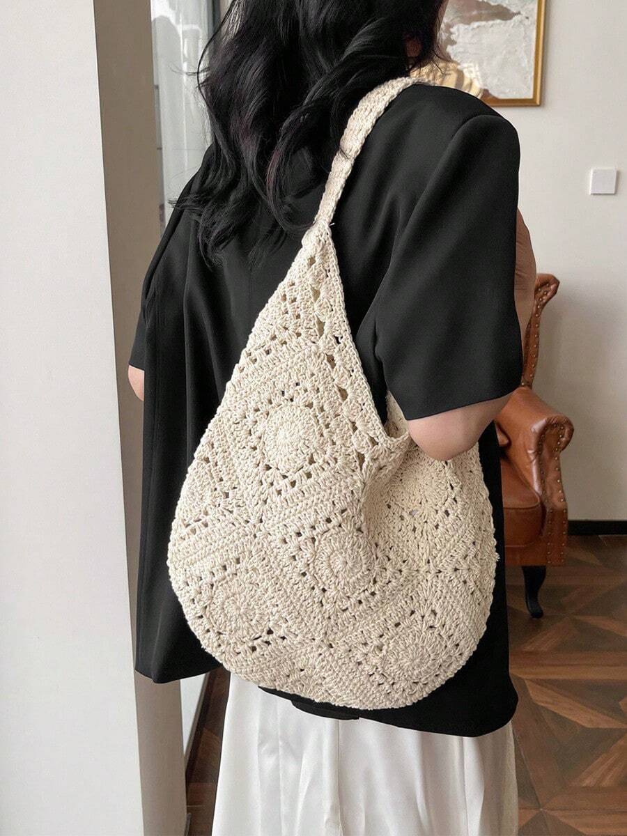Handmade Crochet Hollow Tote Bag, With Ample Capacity, Handcrafted. Suitable For Summer Beach Vacations, Beach Supplies And Summer Necessities.