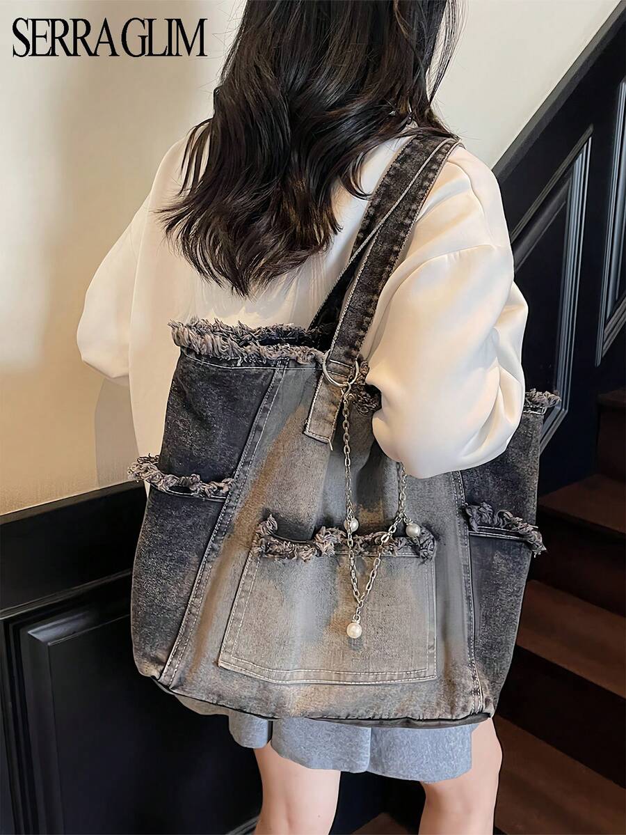 Fashion Tassel Chain Decorated Jeans Tote Bag Large Capacity Shoulder Bag Casual Handbag Vintage Denim Bag Retro Y2k Denim Vibe Travel Bag