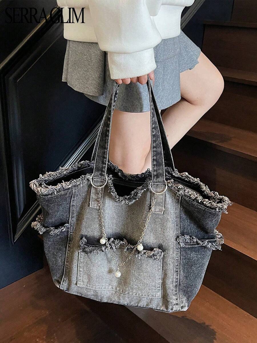 Fashion Tassel Chain Decorated Jeans Tote Bag Large Capacity Shoulder Bag Casual Handbag Vintage Denim Bag Retro Y2k Denim Vibe Travel Bag