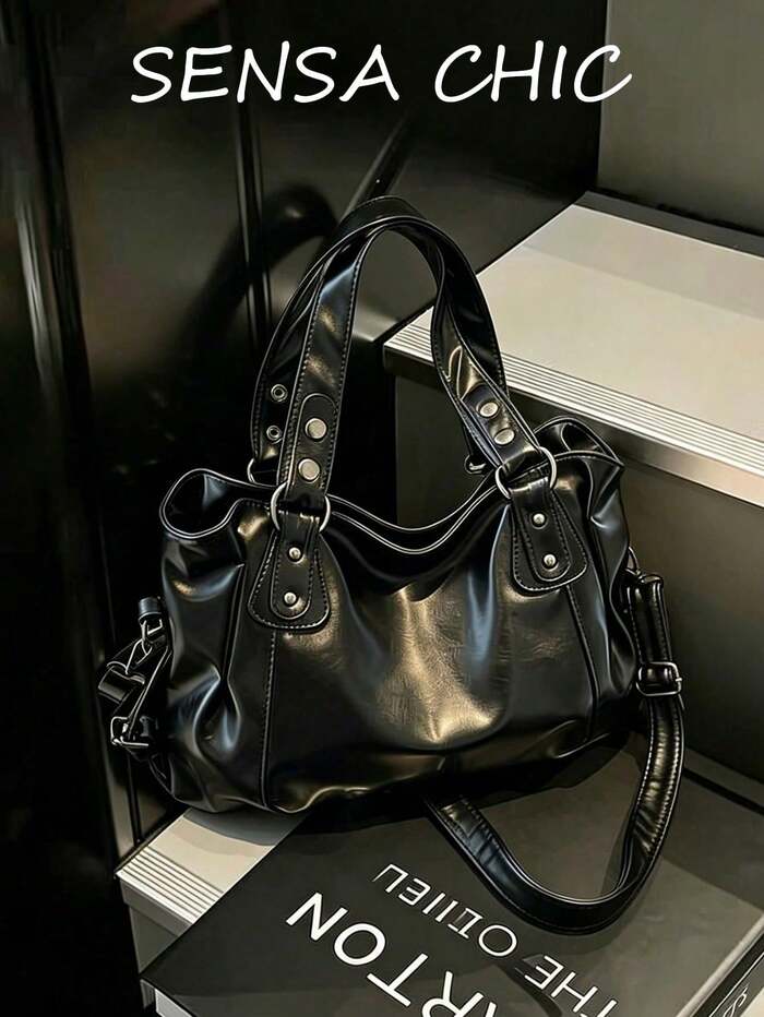 This Is A Fashionable And Minimalist Black Large-Capacity Women's Handbag