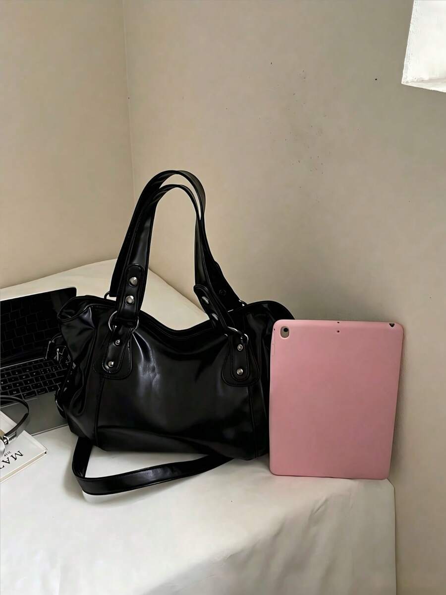 This Is A Fashionable And Minimalist Black Large-Capacity Women's Handbag, Featuring Smooth Metal Zippers, Dual Top Handles, And An Adjustable Long Shoulder Strap. The Ladies Can Wear It On The Should