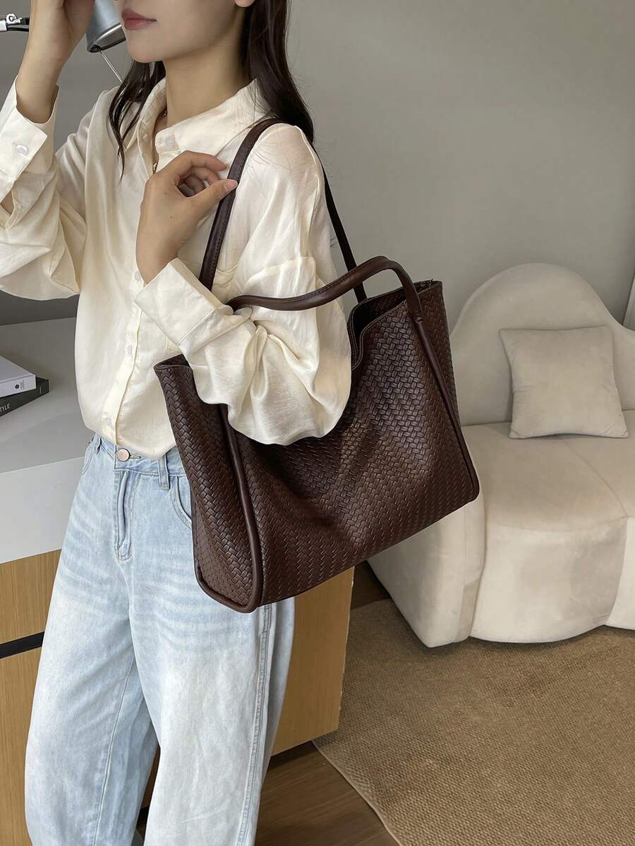 New 2026 Fashion Large Capacity Women's Tote Bag, Shoulder Bag, Premium Minimalist Vintage Woven Texture Bucket Bag, PU Material