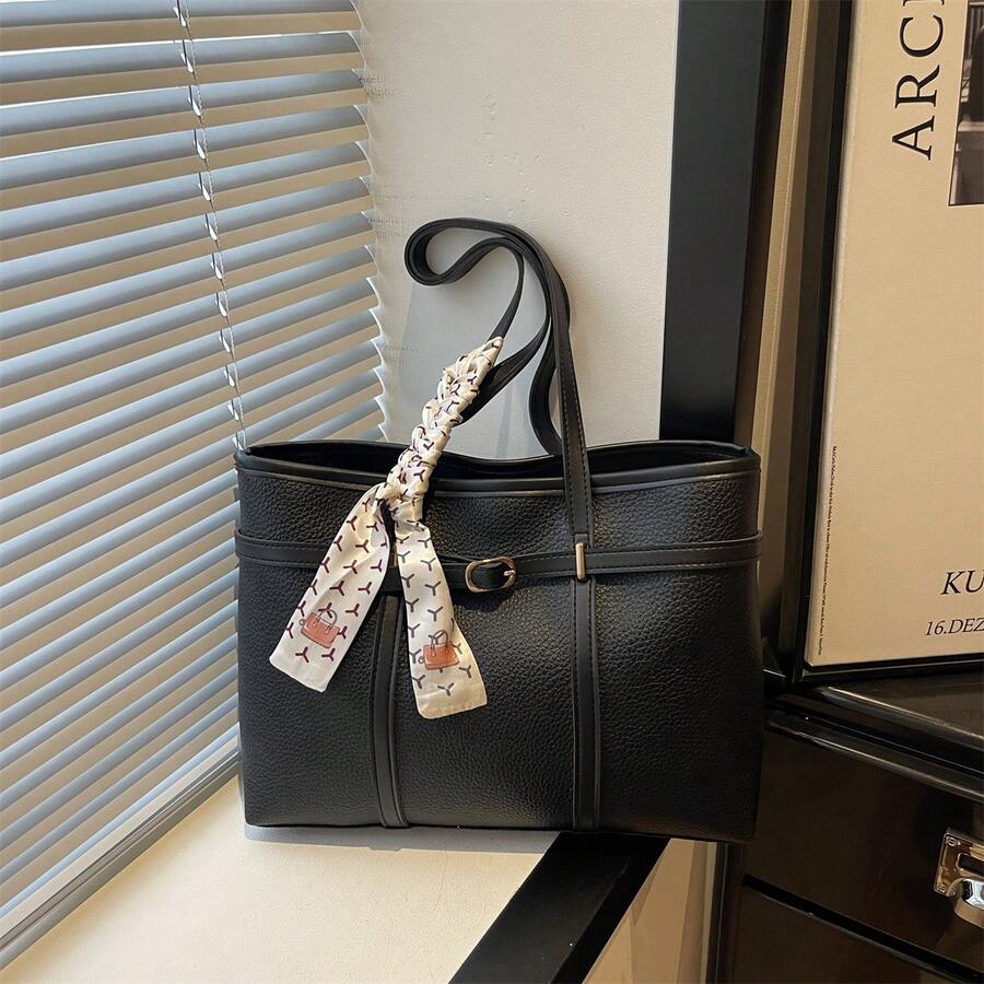 1pc Black & Gold Metal Buckle Scarf Tote Bag, Luxury High-End, Ins Hot Style, Commuter Elegant, Niche Design, Versatile & Chic, Exquisite Feeling, Suitable For Office Commute, Business Meeting, Shoppi
