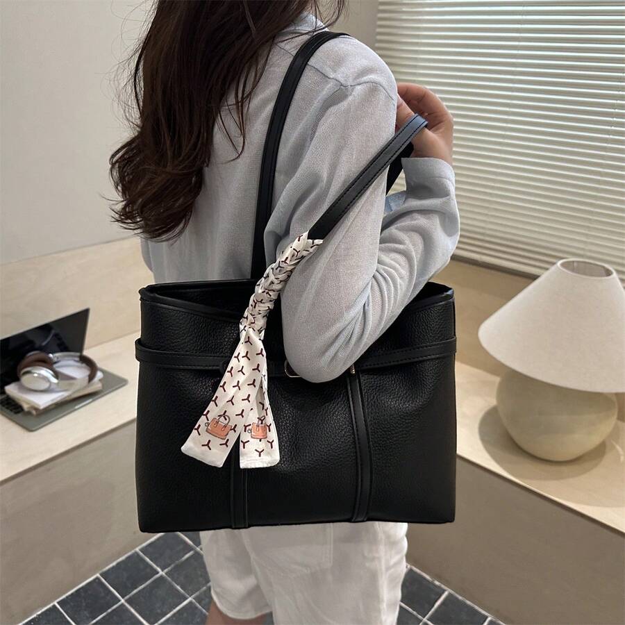 1pc Black & Gold Metal Buckle Scarf Tote Bag, Luxury High-End, Ins Hot Style, Commuter Elegant, Niche Design, Versatile & Chic, Exquisite Feeling, Suitable For Office Commute, Business Meeting, Shoppi