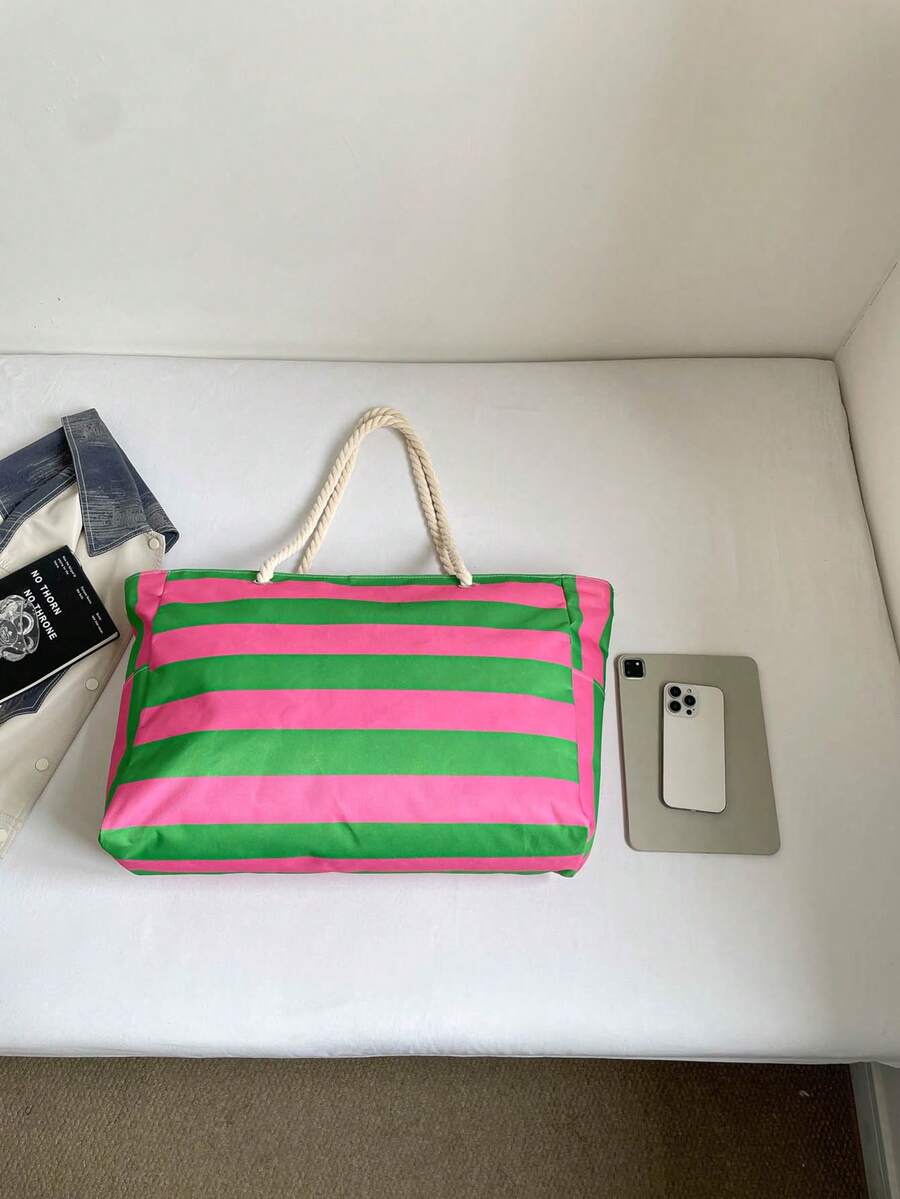 Women's Beach Bag, Large Waterproof Beach Tote Bag With Zipper, Waterproof Sand-Proof Pool Bag, Large Tote Bag (Random Pattern)