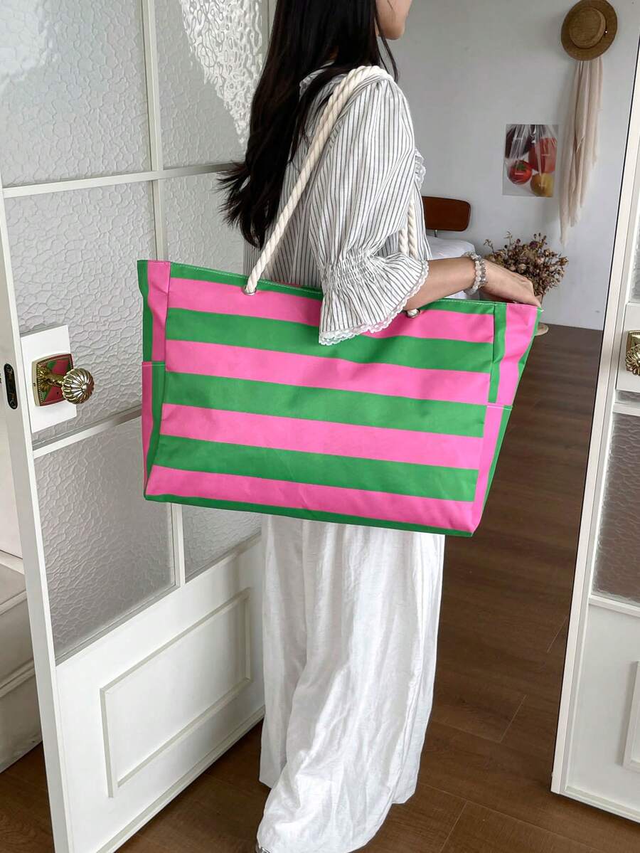 Women's Beach Bag, Large Waterproof Beach Tote Bag With Zipper, Waterproof Sand-Proof Pool Bag, Large Tote Bag (Random Pattern)