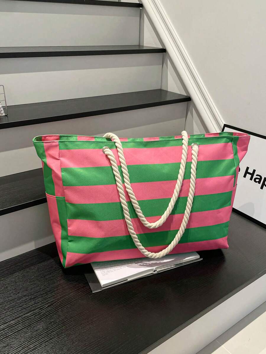 Women's Beach Bag, Large Waterproof Beach Tote Bag With Zipper, Waterproof Sand-Proof Pool Bag, Large Tote Bag (Random Pattern)