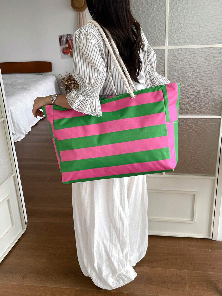 Women's Beach Bag, Large Waterproof Beach Tote Bag With Zipper, Waterproof Sand-Proof Pool Bag, Large Tote Bag (Random Pattern)