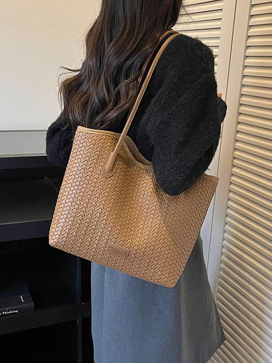 Large Capacity Summer Woven Tote Bag 2026 New Style Premium Woven Casual Minimalist Elegant Shoulder Bag