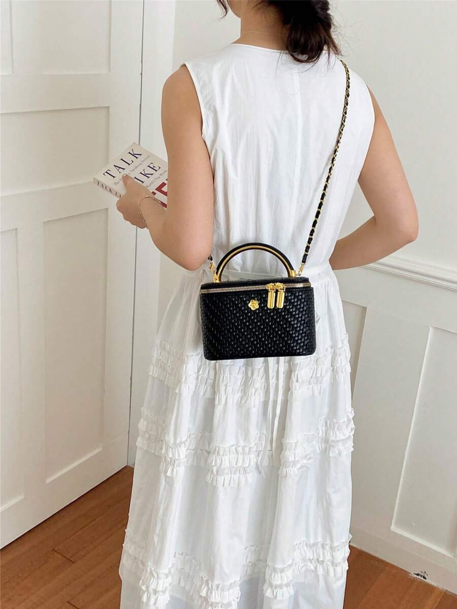 New 2026 Woven Texture Women's Fashion Small Square Handbag, Versatile Tote Bag, Commuter Crossbody Bag, Makeup Bag