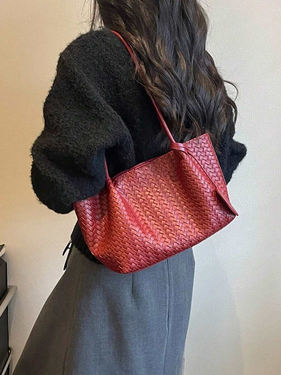 2026 New Woven Tote Bag For Women Korean Style Commuter Shoulder Bag Large Capacity Versatile Handbag Fashion Underarm Bag