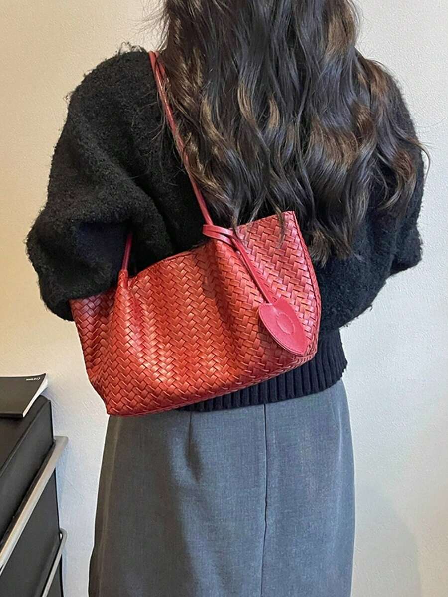 2026 New Woven Tote Bag For Women Korean Style Commuter Shoulder Bag Large Capacity Versatile Handbag Fashion Underarm Bag