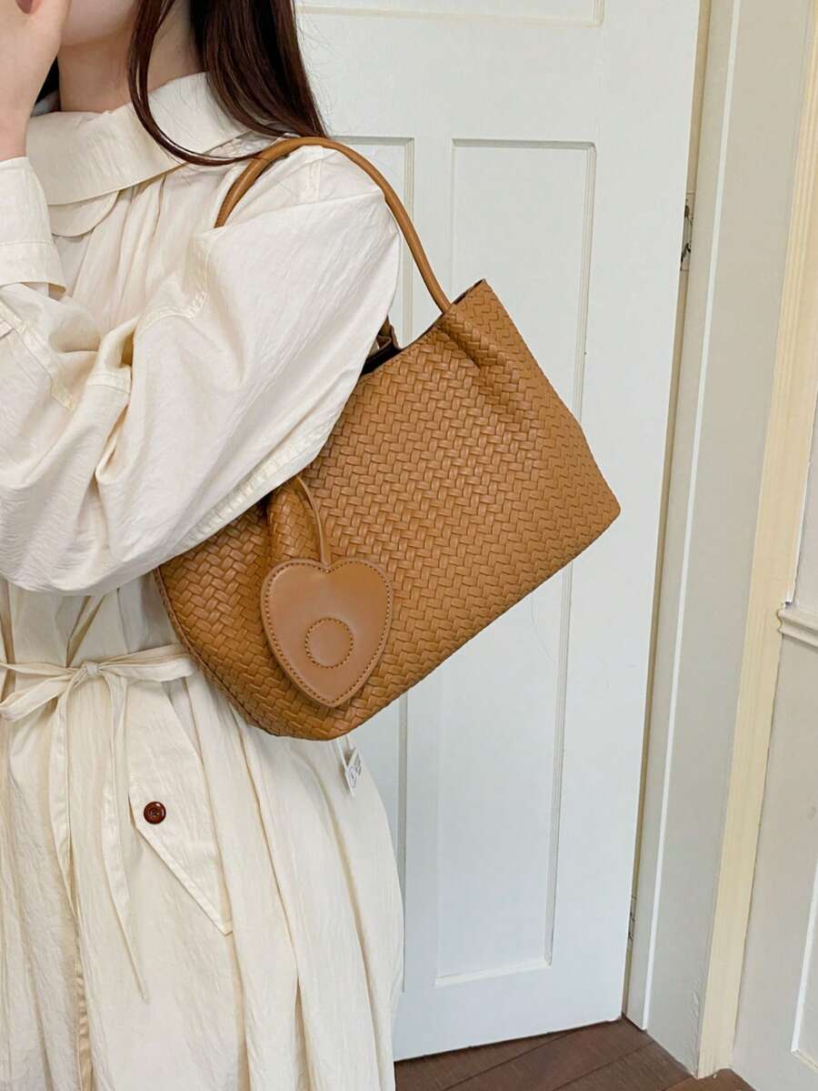 Korean Niche Ins Style Premium Woven Soft Leather Handbag Underarm Bag Fashion Basket Bag Shoulder Mother-Daughter Bag