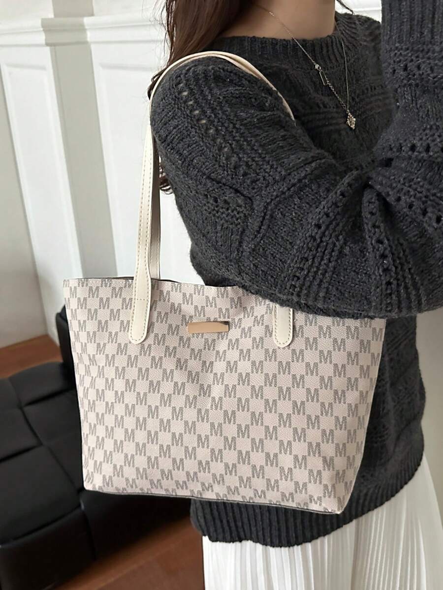 Printed Casual 2026 Minimalist New Style Large Capacity Fashion Letter Shoulder Hand-Carry Commuter Tote Bag For Women
