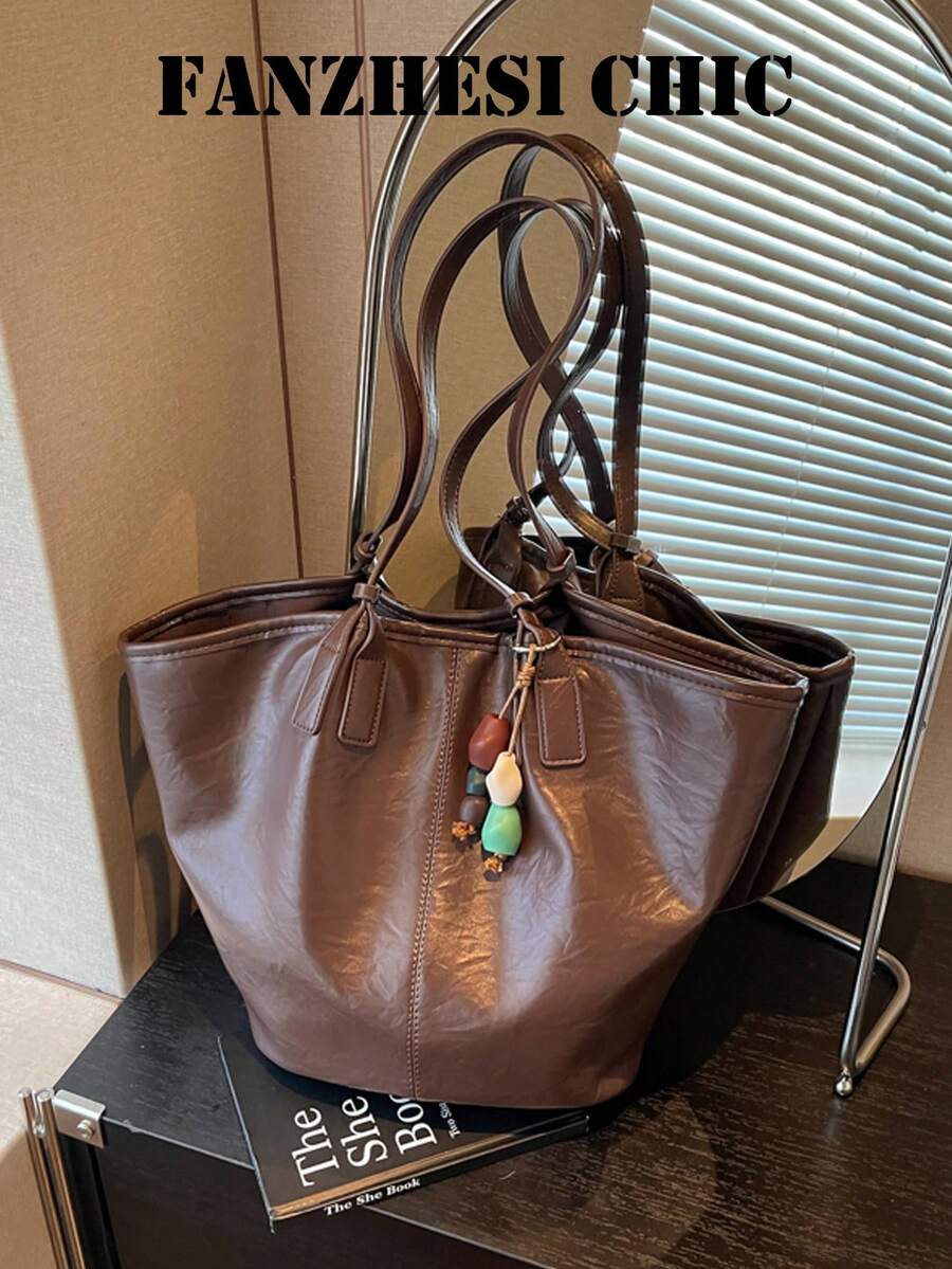 Korean Style Slouchy Vintage Distressed Pleated Leather Tote Bag With Double Long Shoulder Straps, Minimalist Stitching Design, Comes With Contrast Color Wooden Bead Charm, Gentle Outfit, Suitable For