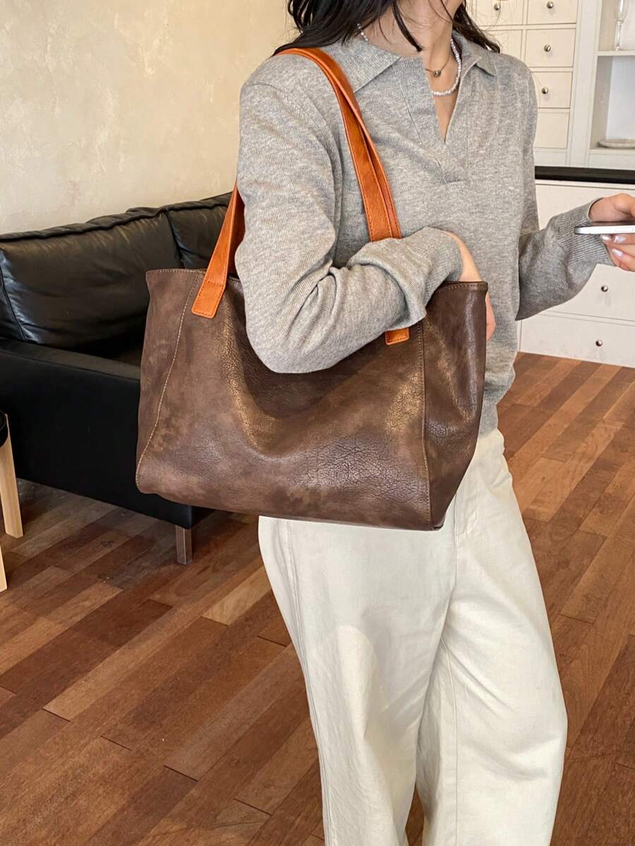 Vintage Women's 2026 New Shoulder Bag Large Capacity Tote Bag Commuter Handbag