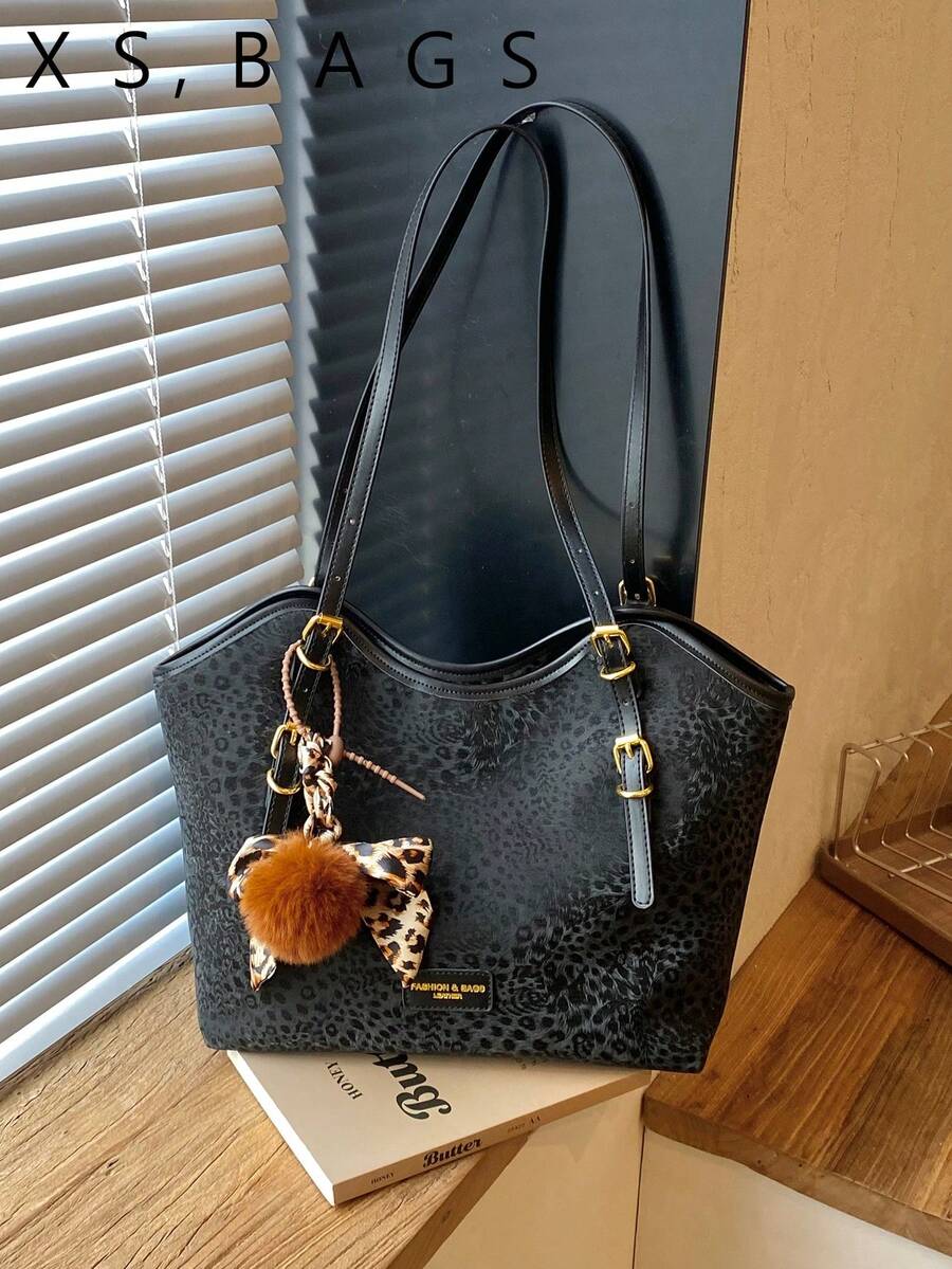 2026 New Vintage Chic Large Capacity Tote Bag Women's Handbag Commuter Bag Highly Attractive Shoulder Bag