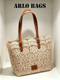 Floral Lace Crochet Hollow Lace Trim Square Sign Adjustable Shoulder Strap Detail Decoration Soft Elegant Style Tote Bag Women's Daily Commute Travel Shopping Handbag Shoulder Bag Atmospheric Large Ba