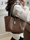 2025 New Women's Large Capacity Bag, Shoulder Commuter Bag, Mommy Bag, High-End Retro Minimalist Handbag
