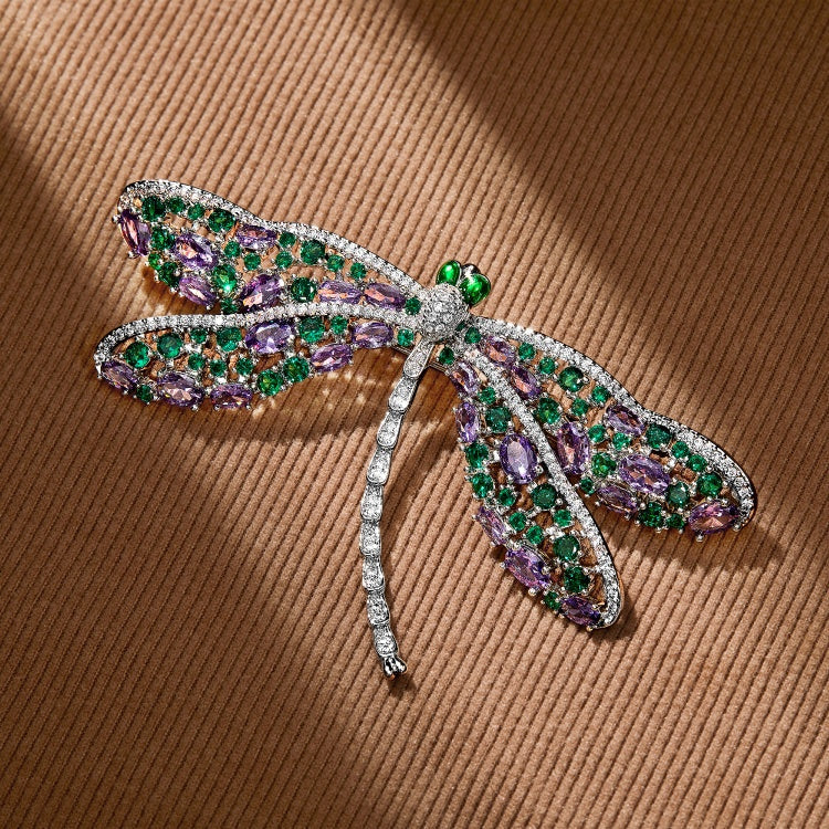 LUVME VIP | Dragonfly Brooch
