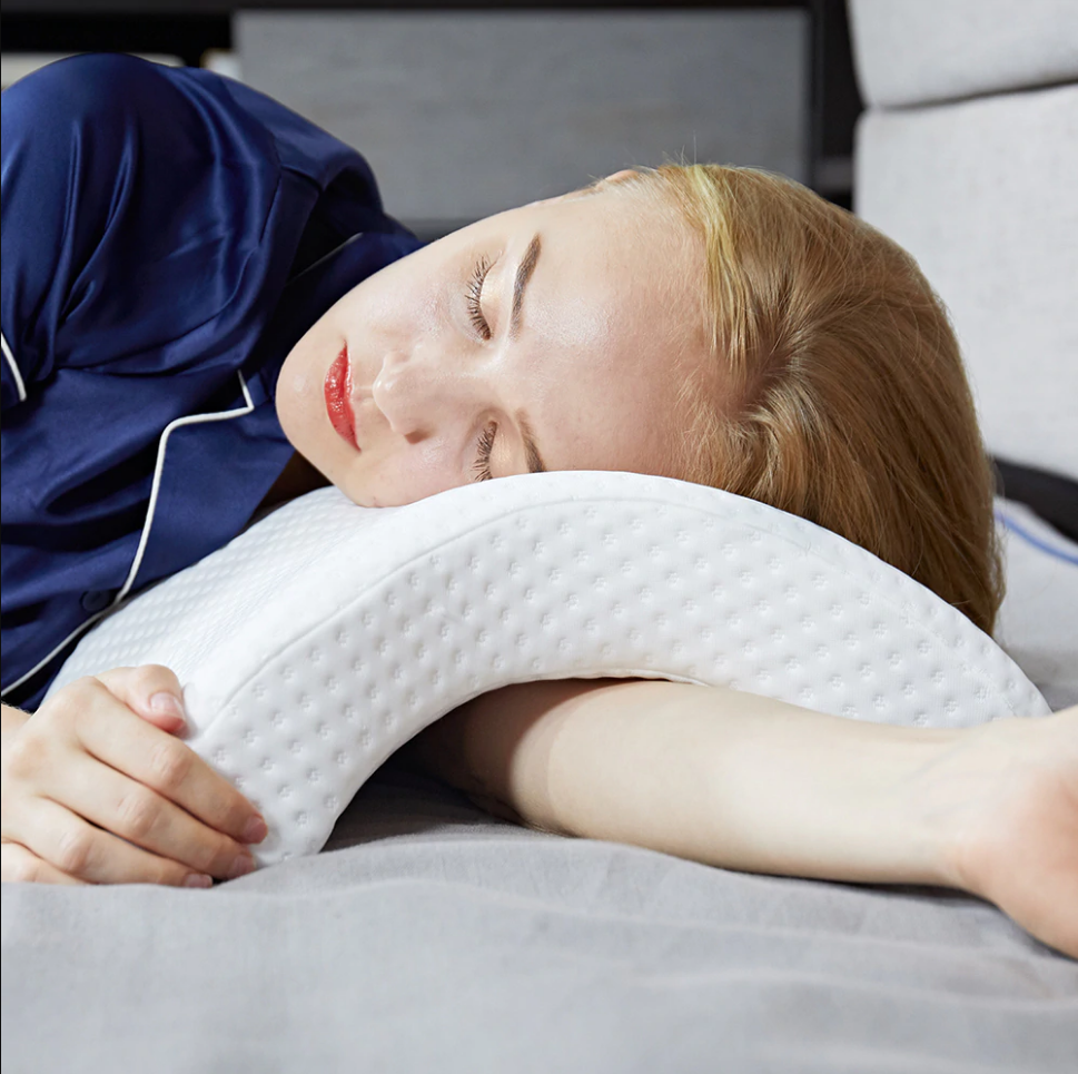 CUDDLIPI™ : Slow Rebound Pressure Pillow