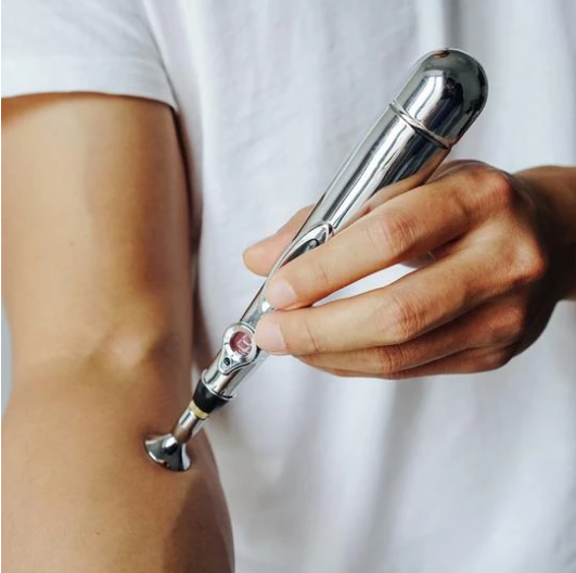 ELECTRONIC ACUPUNCTURE PEN (BUY 2+ TO GET 15% OFF)